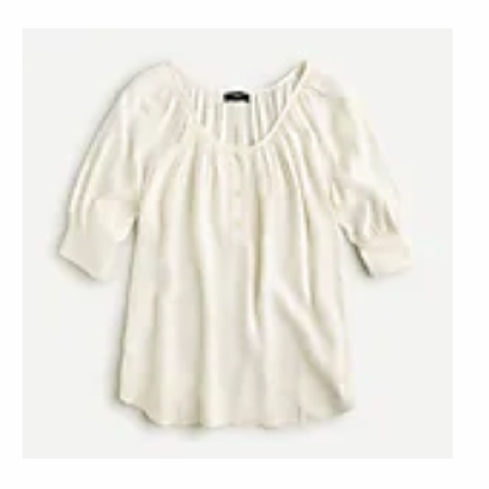 NWT JCrew Ivory Drapey Scoop Neck Top. Size Small.